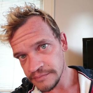 Meet your Posher, Steven